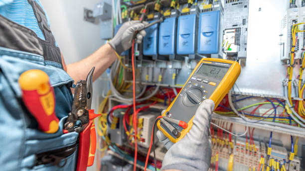 Best Circuit Breaker Repair  in Lewiston, ME
